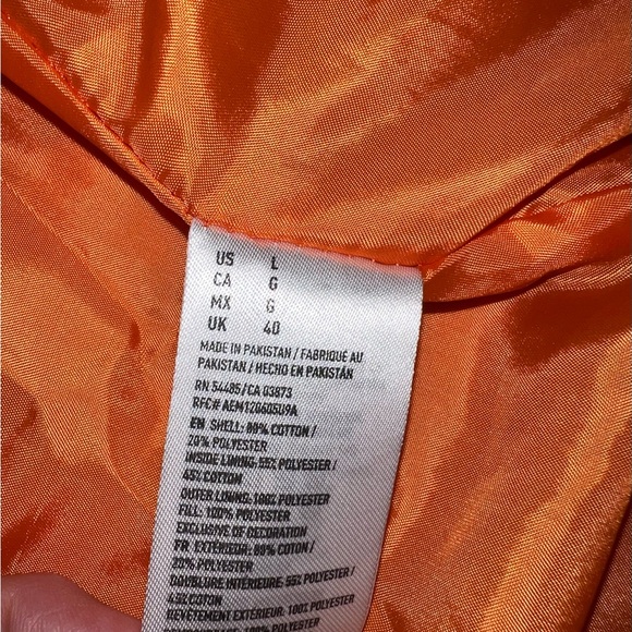 American Eagle Outfitters Bomber style Black Quilted Men’s Size Large - Picture 10 of 11